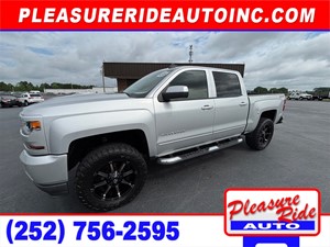 Picture of a 2017 Chevrolet Silverado 1500 LT Crew Cab 4WD