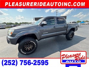 Picture of a 2013 Toyota Tacoma PreRunner Double Cab V6 Auto 2WD