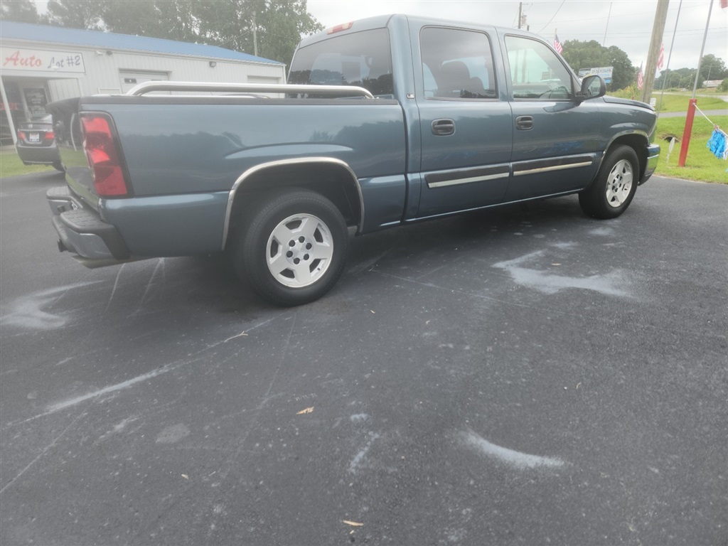 2007 Chevrolet Silverado 1500 photo 3