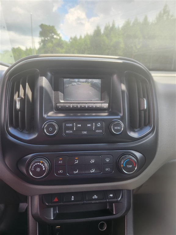 2015 Chevrolet Colorado Base photo 11