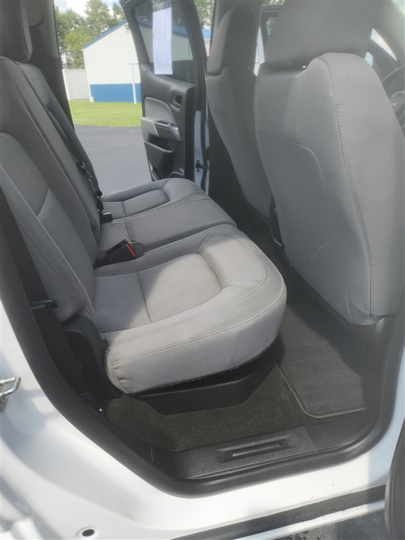 2015 Chevrolet Colorado Base photo 5