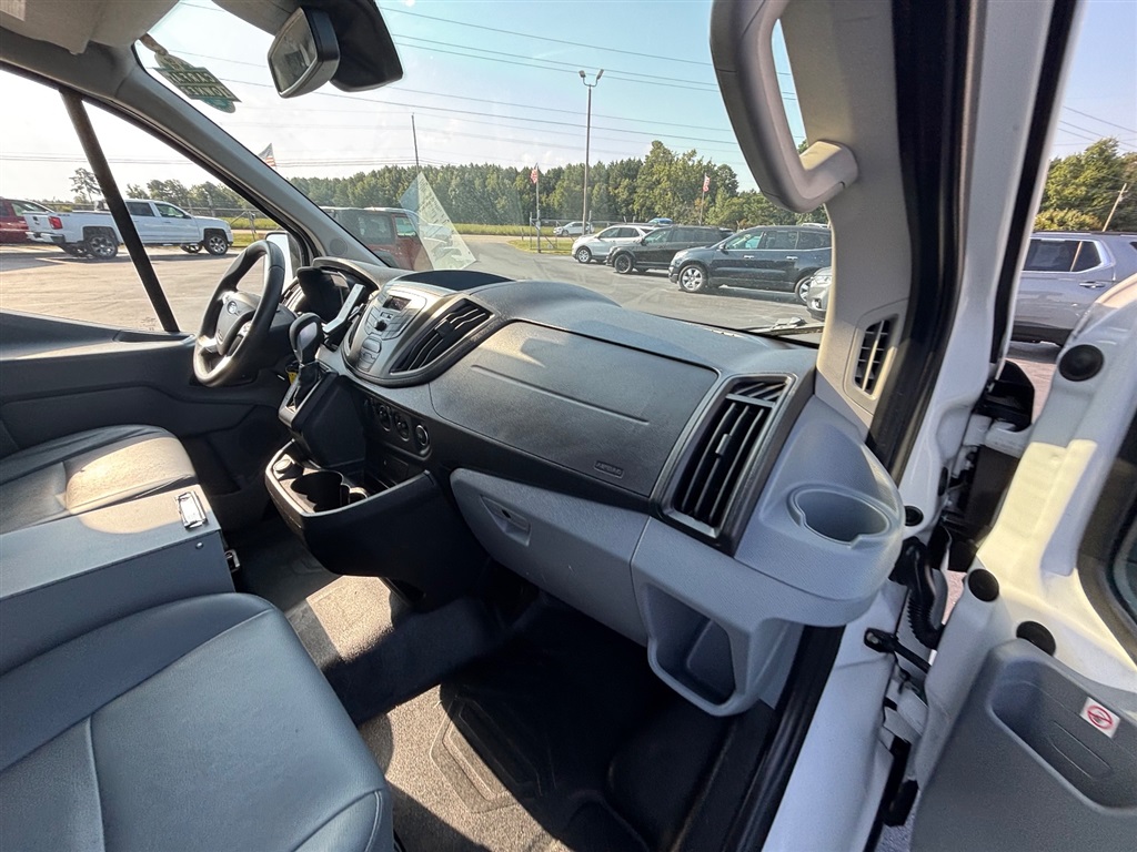 2019 Ford Transit Van photo 14