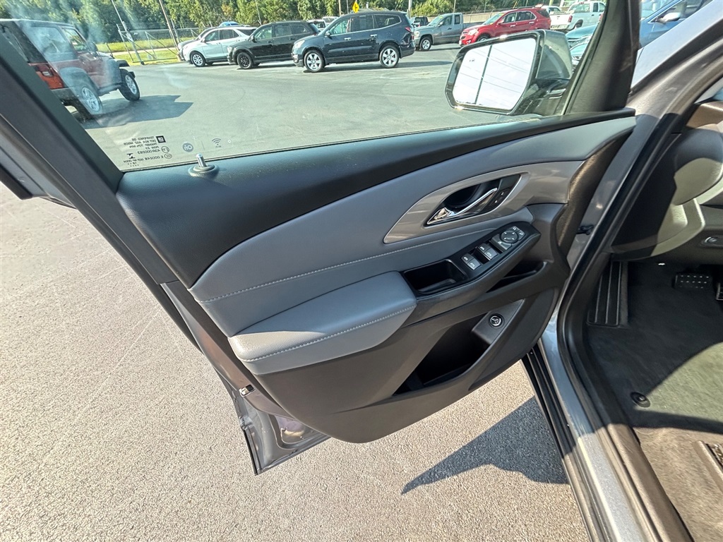 2019 Chevrolet Traverse Cloth photo 14
