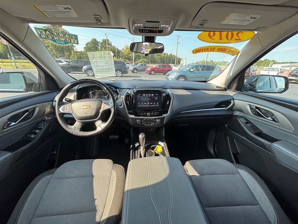 2019 Chevrolet Traverse Cloth photo 15