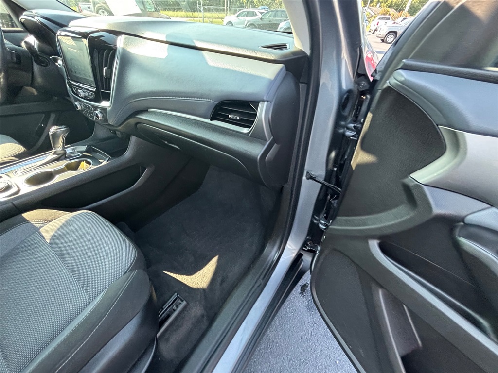 2019 Chevrolet Traverse Cloth photo 28