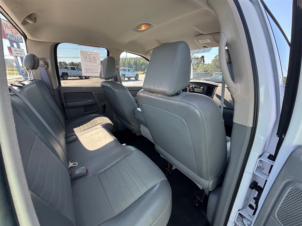 2007 Dodge Ram ST photo 12