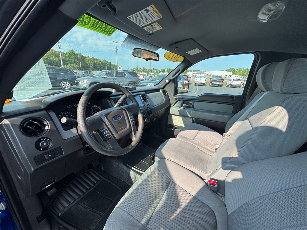 2013 Ford F-150 STX photo 11
