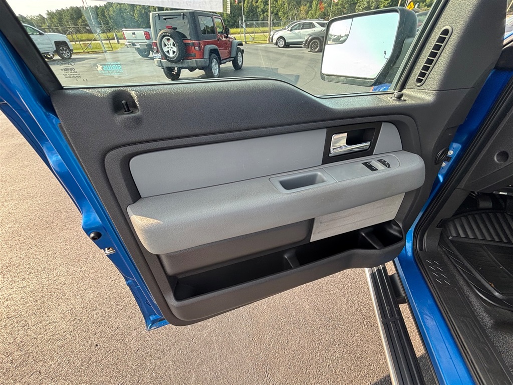 2013 Ford F-150 STX photo 14