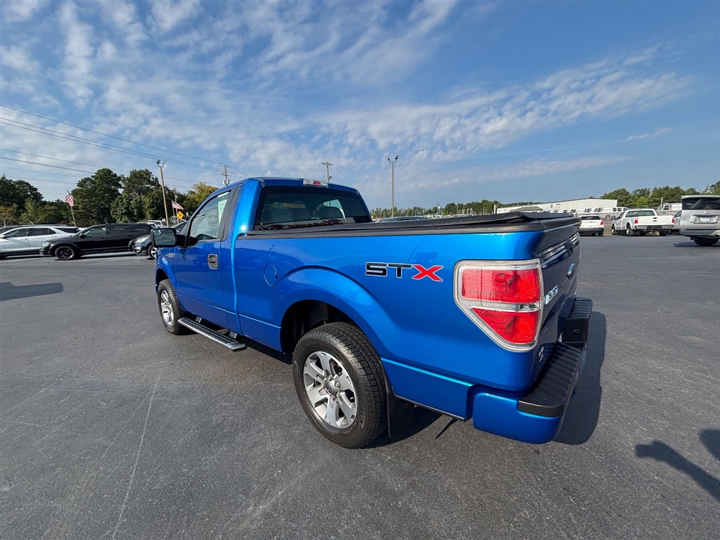 2013 Ford F-150 STX photo 3