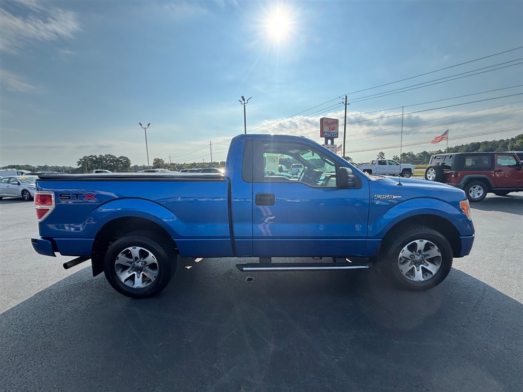 2013 Ford F-150 STX photo 7
