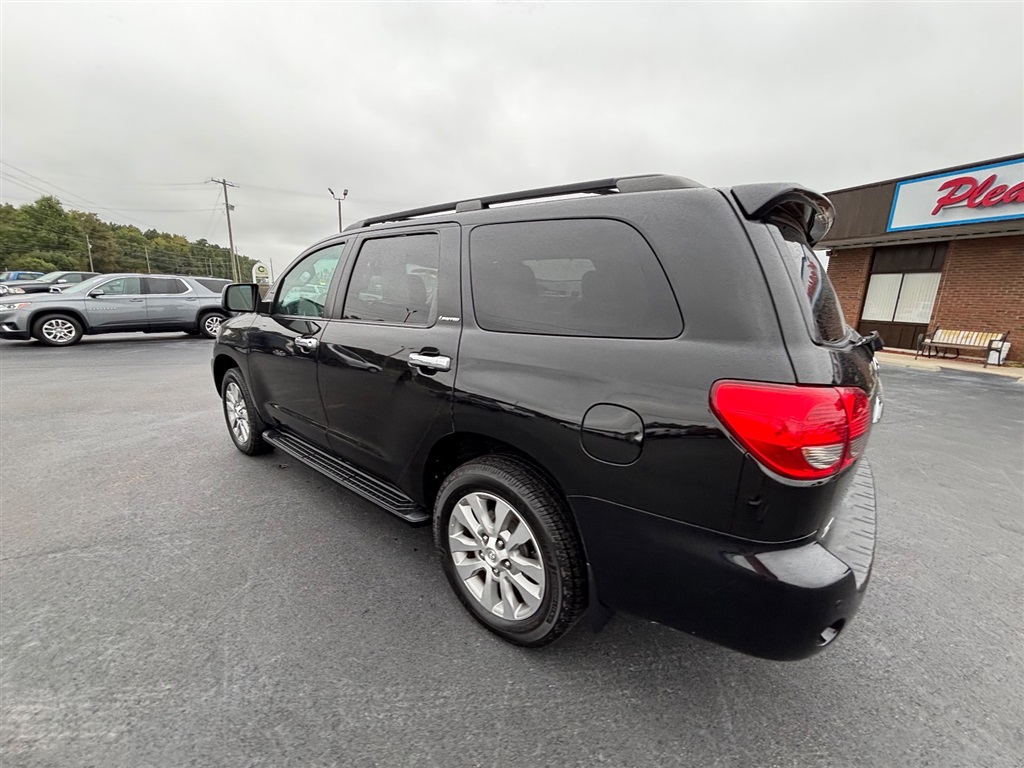 2014 Toyota Sequoia Limited photo 3