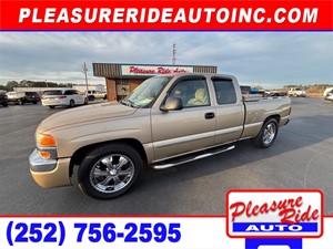 Picture of a 2004 GMC Sierra 1500 SLE Ext. Cab Short Bed 2WD