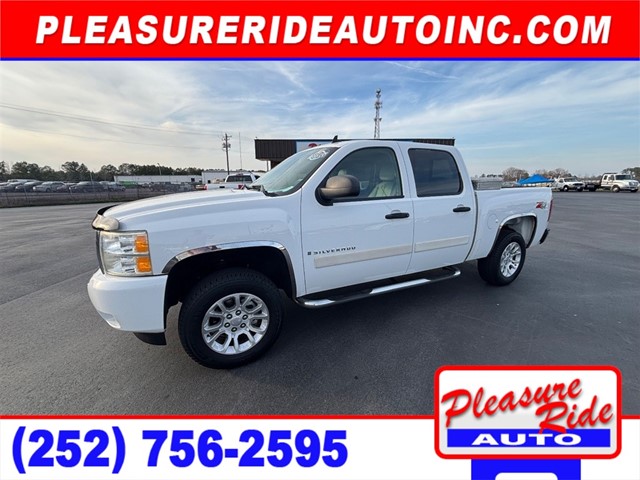 Chevrolet Silverado 1500 LT/Z-71 Crew Cab 4WD in Greenville