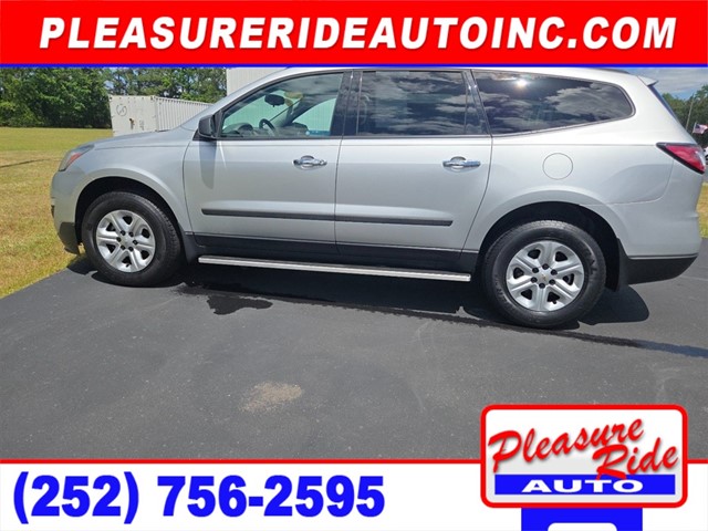 Chevrolet Traverse LS FWD w/PDC in Greenville