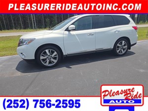 Picture of a 2014 Nissan Pathfinder Platinum 4WD