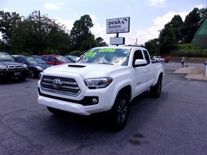 2017 Toyota Tacoma SR5 Access Cab V6 4WD for sale by dealer