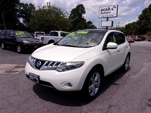 Picture of a 2010 Nissan Murano LE