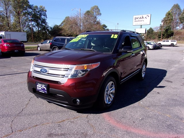 Ford Explorer XLT 4WD in Hickory