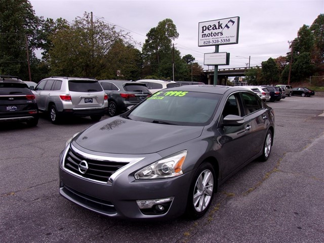 Nissan Altima 2.5 SL in Hickory