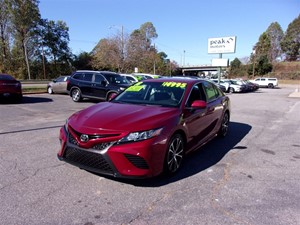 2018 Toyota Camry SE for sale by dealer