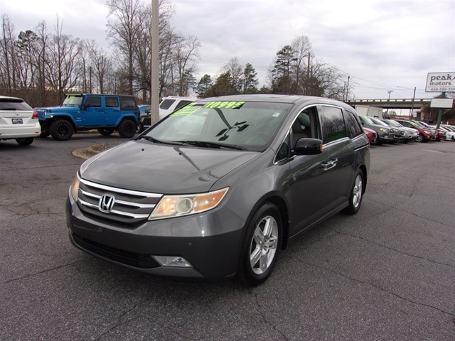 Honda Odyssey Touring Elite in Hickory