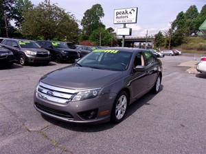Picture of a 2012 Ford Fusion SE