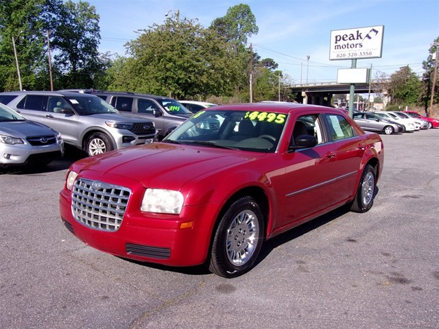 Chrysler 300 LX in Hickory
