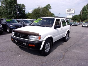 1999 Nissan Pathfinder LE 4WD for sale by dealer