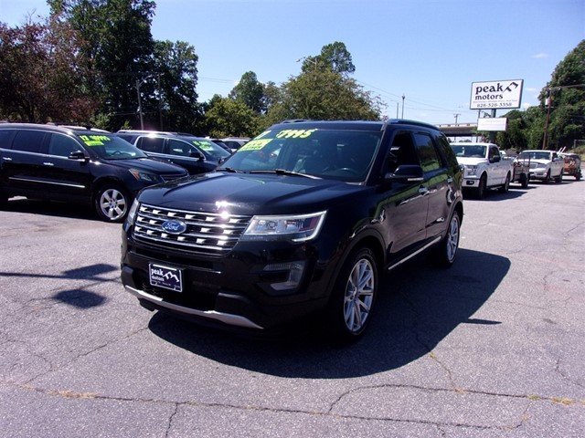 Ford Explorer Limited 4WD in Hickory