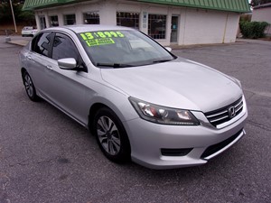2013 Honda Accord LX Sedan 6-spd MT For Sale! 2013 Honda Accord LX Sedan 6-spd MT for sale by dealer