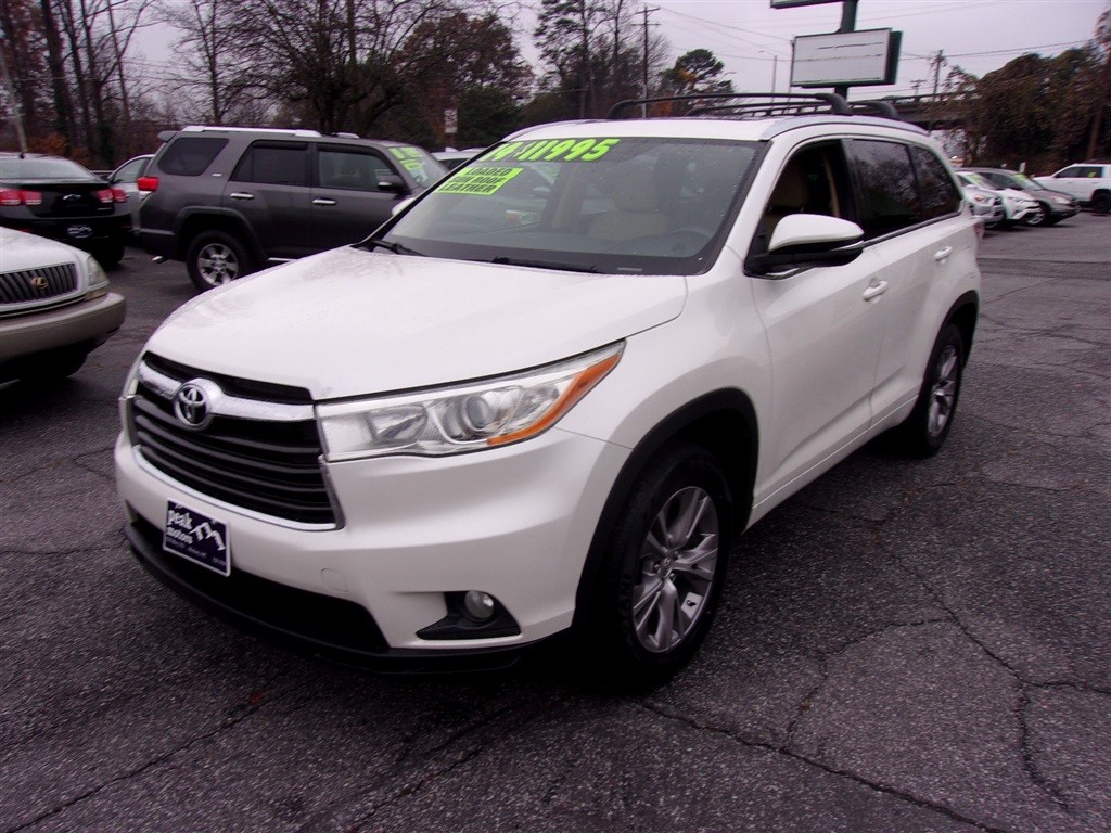 2014 Toyota Highlander XLE photo 2