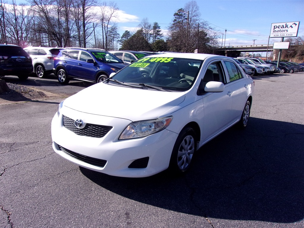 2009 Toyota Corolla LE's photo