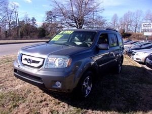 2010 Honda Pilot Touring 4WD 5-spd AT With DVD for sale by dealer