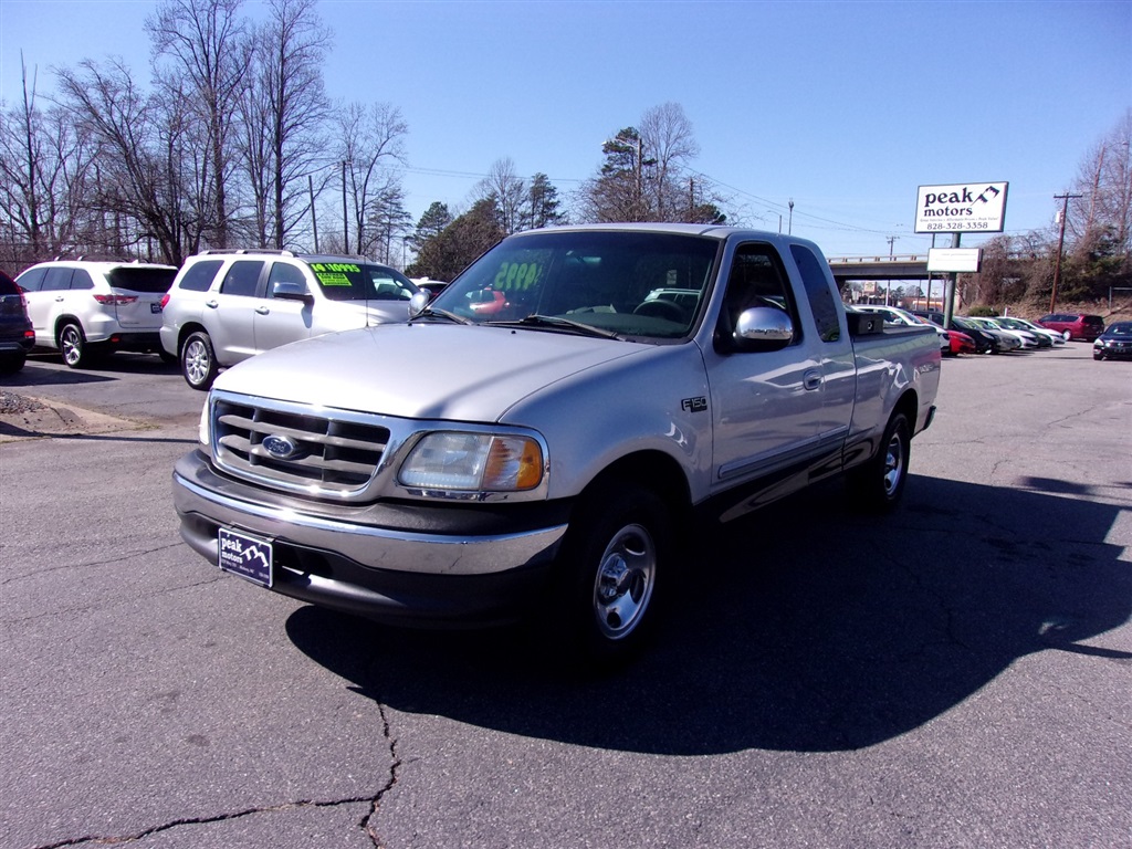2001 Ford F-150 XLT