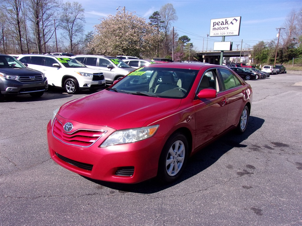 2011 Toyota Camry LE