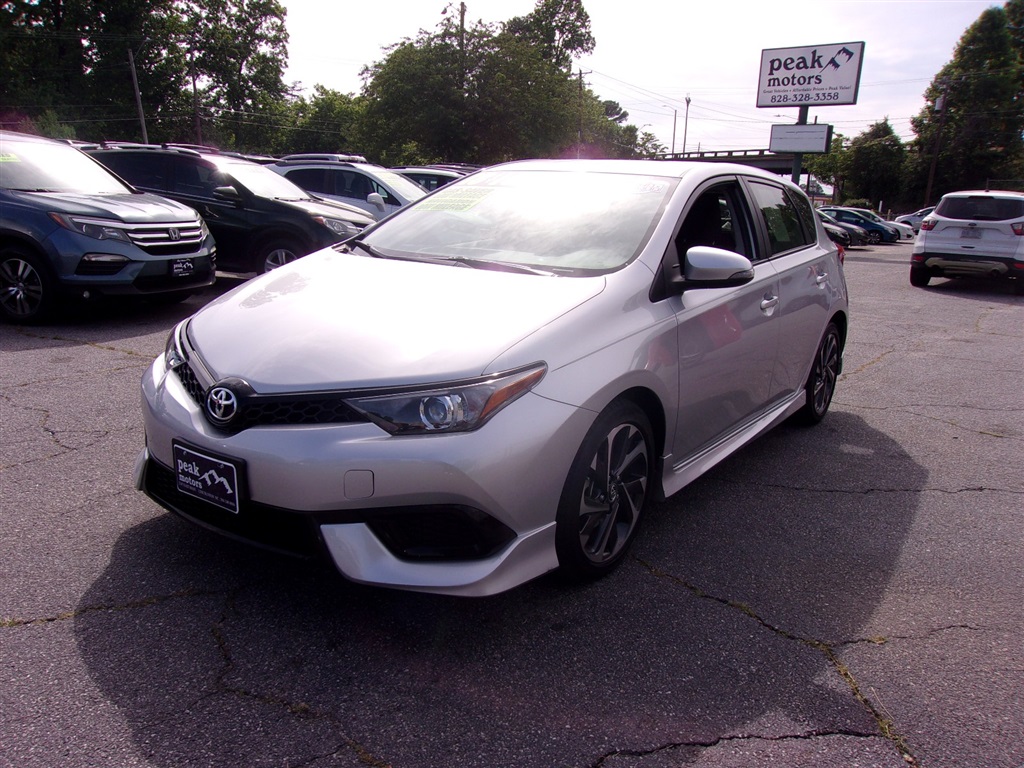2018 Toyota Corolla iM CVT's photo