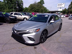 2018 Toyota Camry SE for sale by dealer