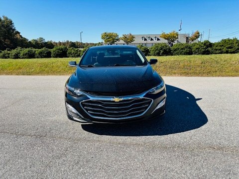 2022 Chevrolet Malibu FWD 1FL