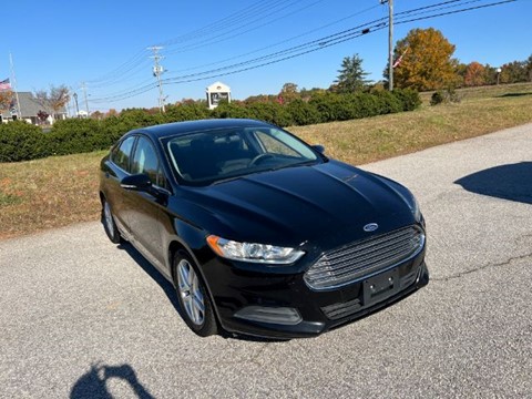 2016 Ford Fusion SE