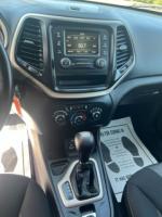 2018 Jeep Cherokee Pic 65_V20251029033034000210