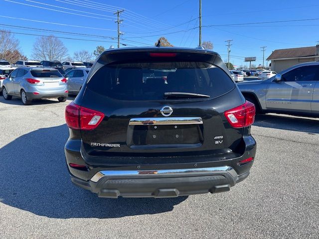 2020 Nissan Pathfinder SV photo 4