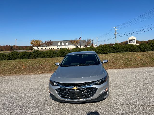 2022 Chevrolet Malibu 1LT photo 3