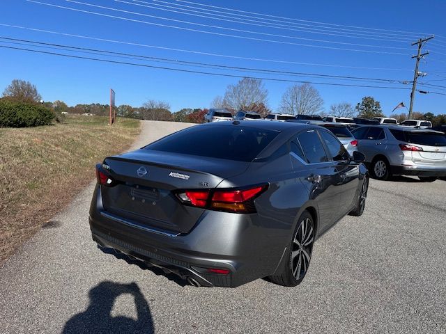 2020 Nissan Altima 2.5 SR photo 4