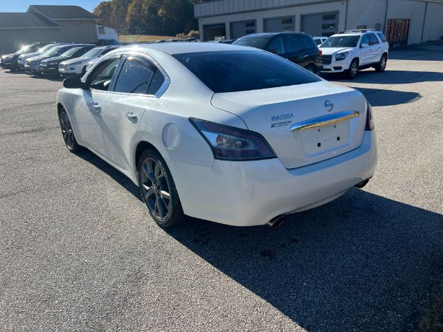 2014 Nissan Maxima SV photo 4