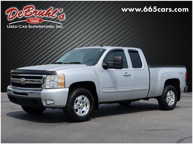 Picture of a used 2011 Chevrolet Silverado 1500 LT