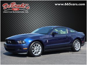 Picture of a 2011 Ford Mustang V6