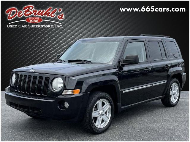 Picture of a used 2010 Jeep Patriot Latitude