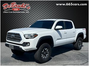 Picture of a 2017 Toyota Tacoma TRD Off-Road