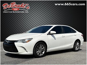 Picture of a 2015 Toyota Camry SE