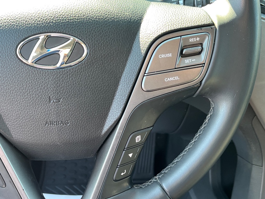2017 Hyundai Santa Fe Sport photo 13
